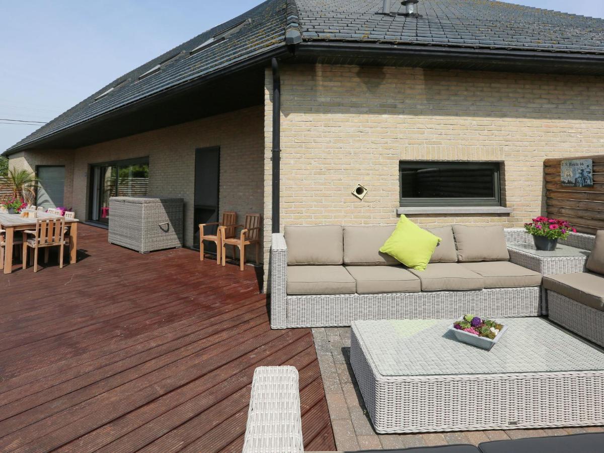 Splendid Villa In Middelkerke With Sauna Bubble Bath Bilik gambar